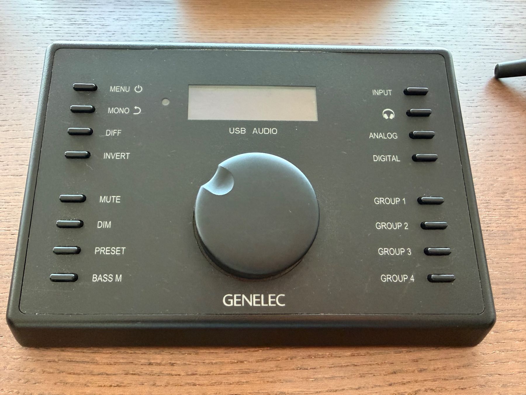Attrezzatura per studi di registrazione: Genelec 9320A SAM GLM Reference Monitor Controller – Usato da Neuhausen am Rheinfall venduto da stefxyz 1