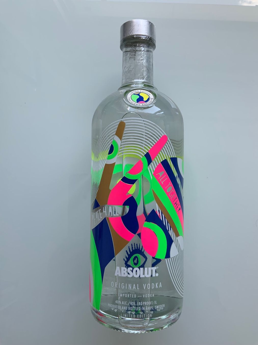 Absolut Vodka Bevande alcoliche: Absolut Vodka “Peace 4 All” / Limited Edition – Nuovo e nell'imballaggio originale da Zürich venduto da Matz2001