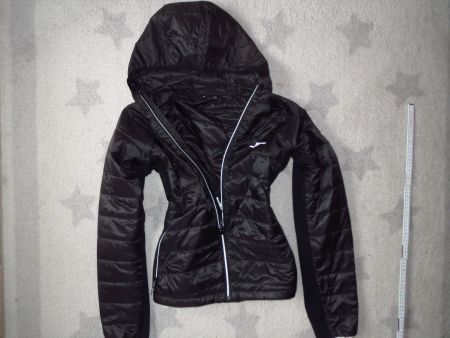 FABRIKNEUE 21 17 Damen Jacke Gr L / NP 229.- CHF m. Wolle