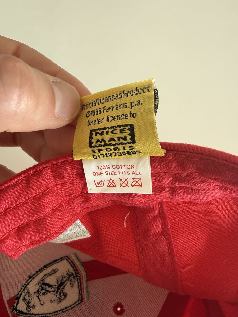 Altro in  Abbigliamento & Accessori: Ferrari Cap, Rot, one size – Usato da Winterthur venduto da ivule2000 4