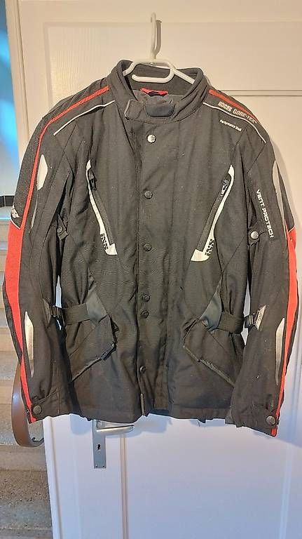 Giacche: iXS Motorradjacke Gr. L – Usato da Ennetbürgen venduto da ScubaBaenZ