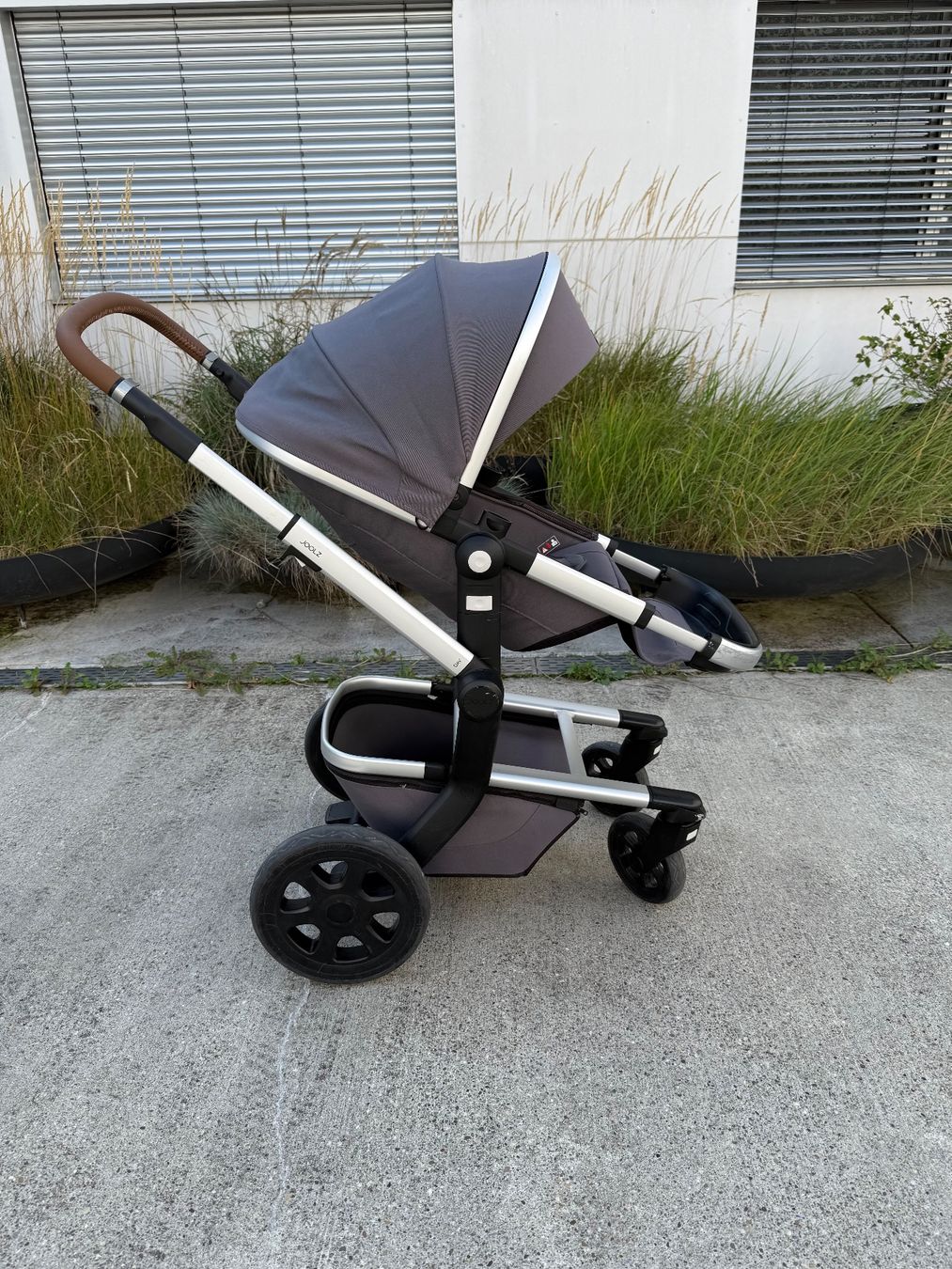 Joolz Carrozzine: Kinderwagen Joolz Day3 Earth – Usato da Schlieren venduto da tam_66h7
