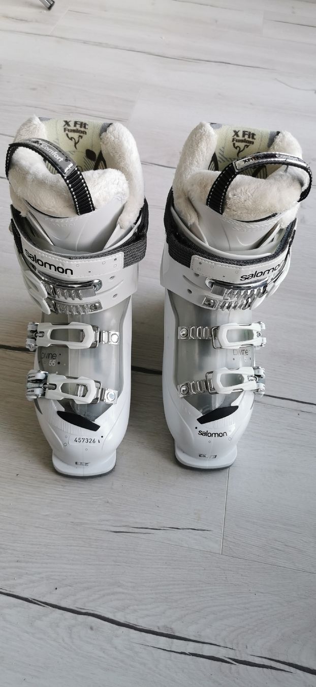 Salomon divine 55 ski boots hotsell