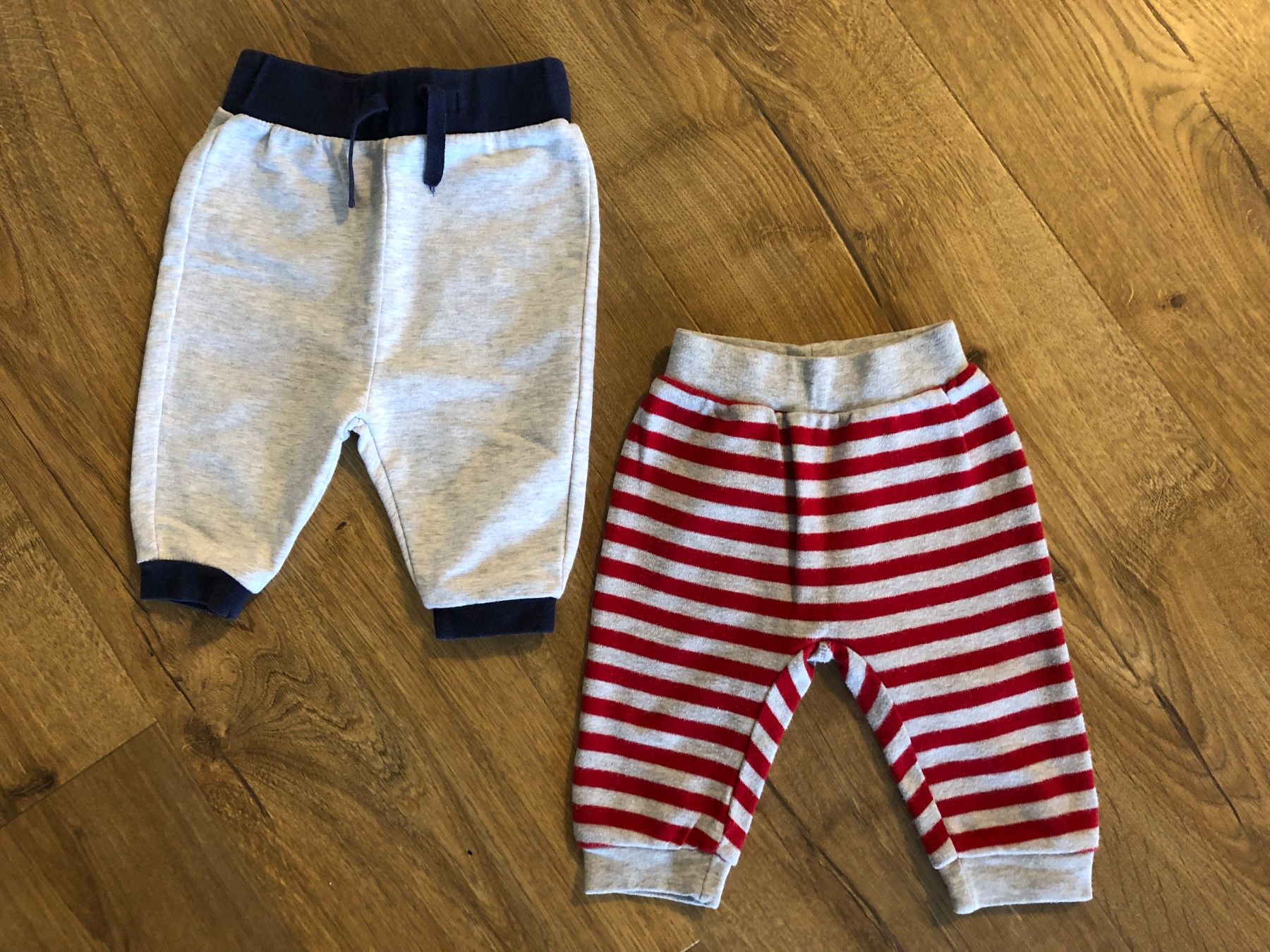Pantaloni: 2 Newborn Trousers Set (2-3 months) – Usato da Brugg AG venduto da Magna3