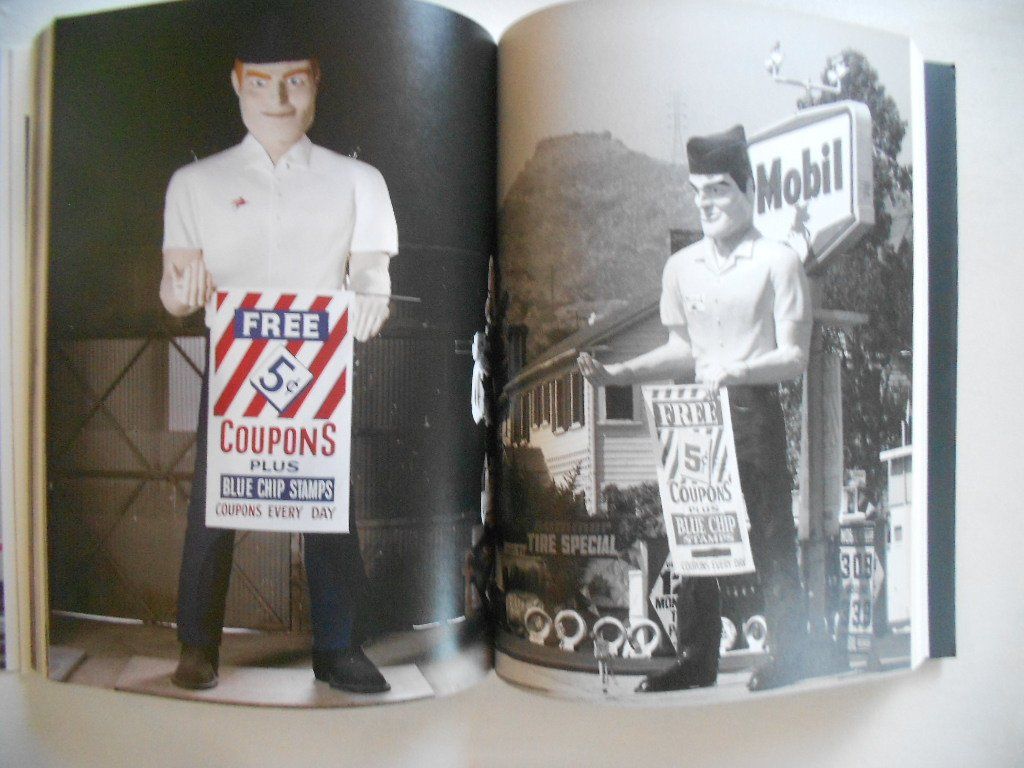 Bücher: DENNIS HOPPER  -  A SYSTEM OF MOMENTS – Gebraucht aus Bex von Giorgiob 2