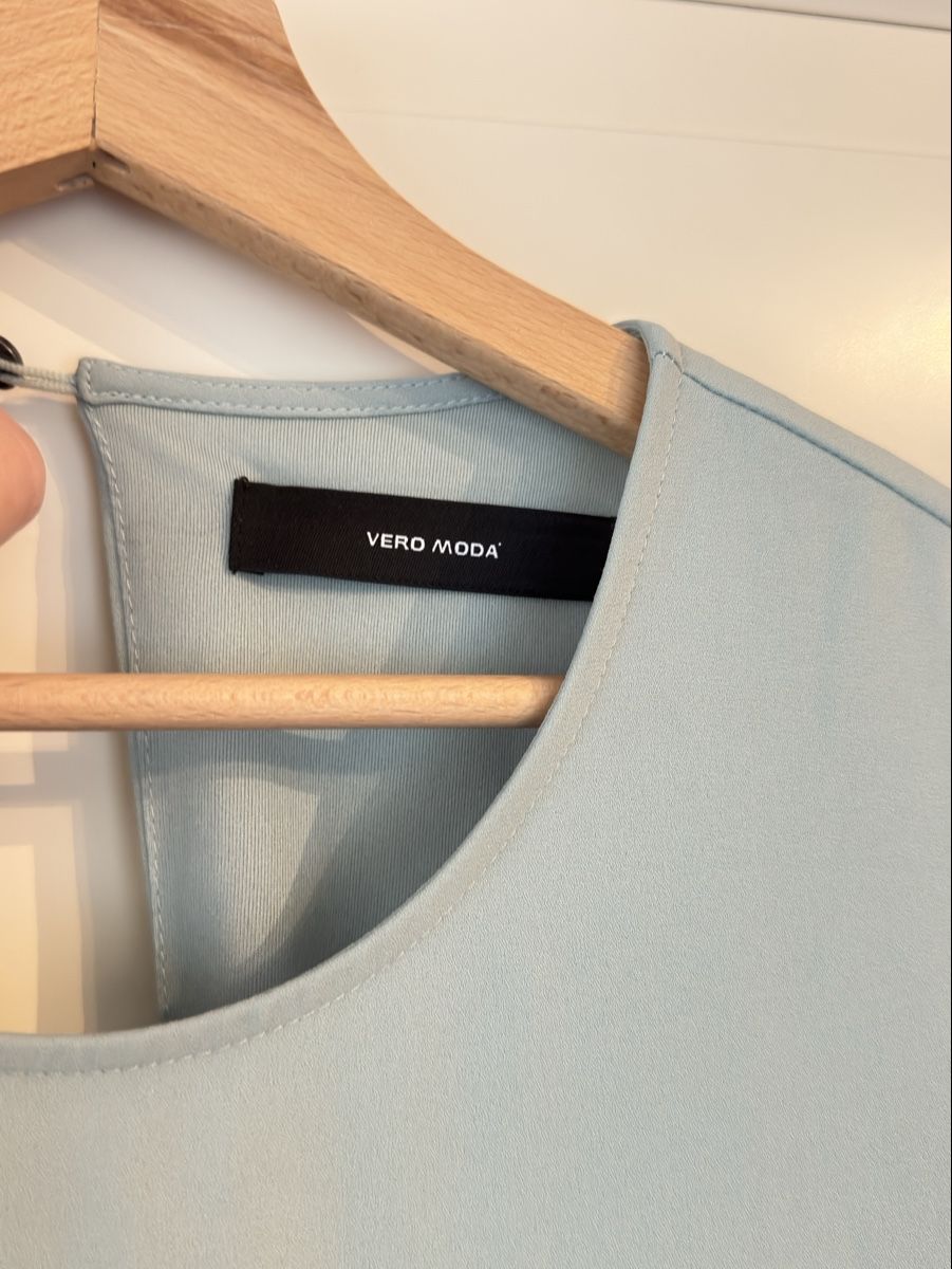 Vero Moda Vestiti: Vero Moda Kleid, Grösse M, hellblau, Sommer, neuwertig – Nuovo e nell'imballaggio originale da Muotathal venduto da mar_9j7g 3