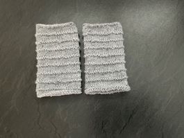 Handgestrickte Pulswärmer - Amedisli Grau mit Silberfäden