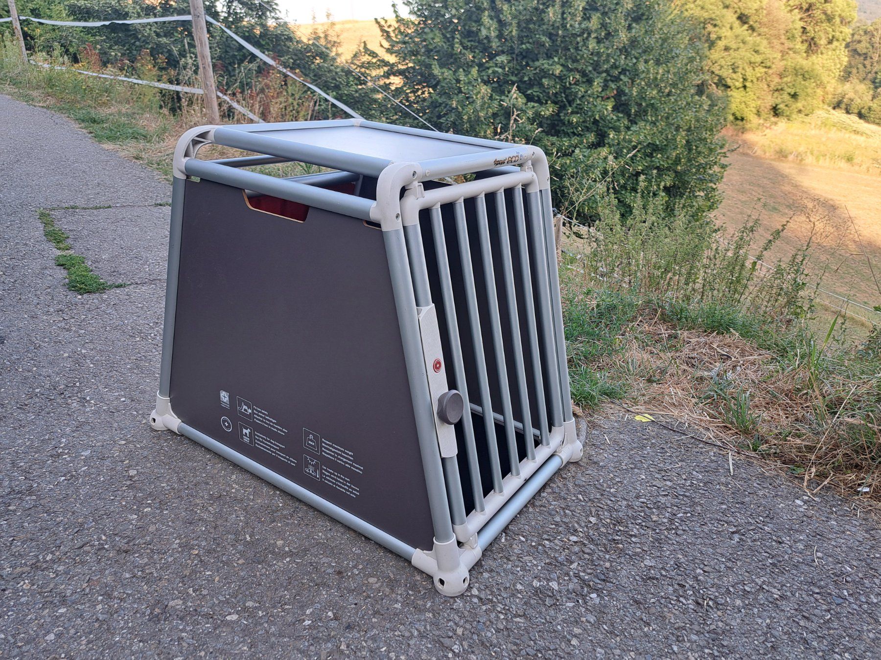 4pets Gabbie, trasporto & Sicurezza: Hundebox 4 Pets ECO – Nuovo (secondo la descrizione) da Lobsigen venduto da hue_ywp2