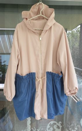 Trenchcoat MAX&CO,bei Max Mara,CH-Gr.42, 140 Fr.