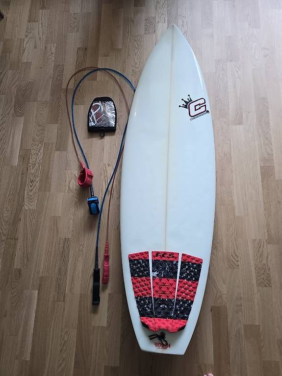 Planches de surf: Surfboard Clayton – D'occasion à Bern par lei_b9fk