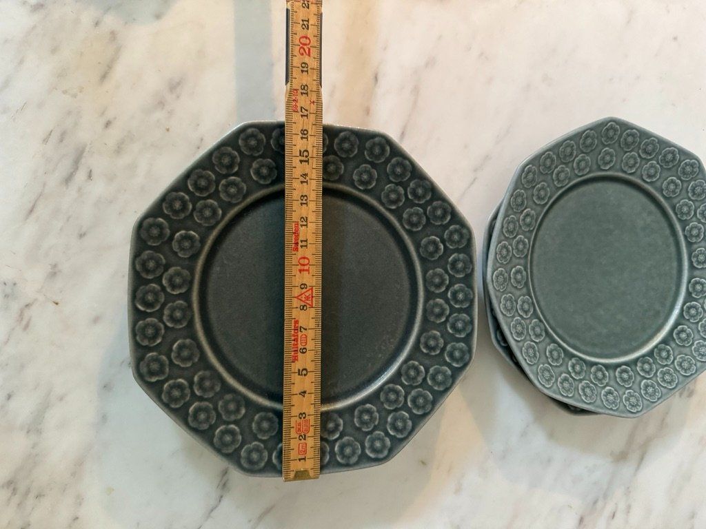 Piatti: Azur, Jens Quistgaard, Rare, 5 Octagonal Plates – Usato da Basel venduto da FlorinBasel