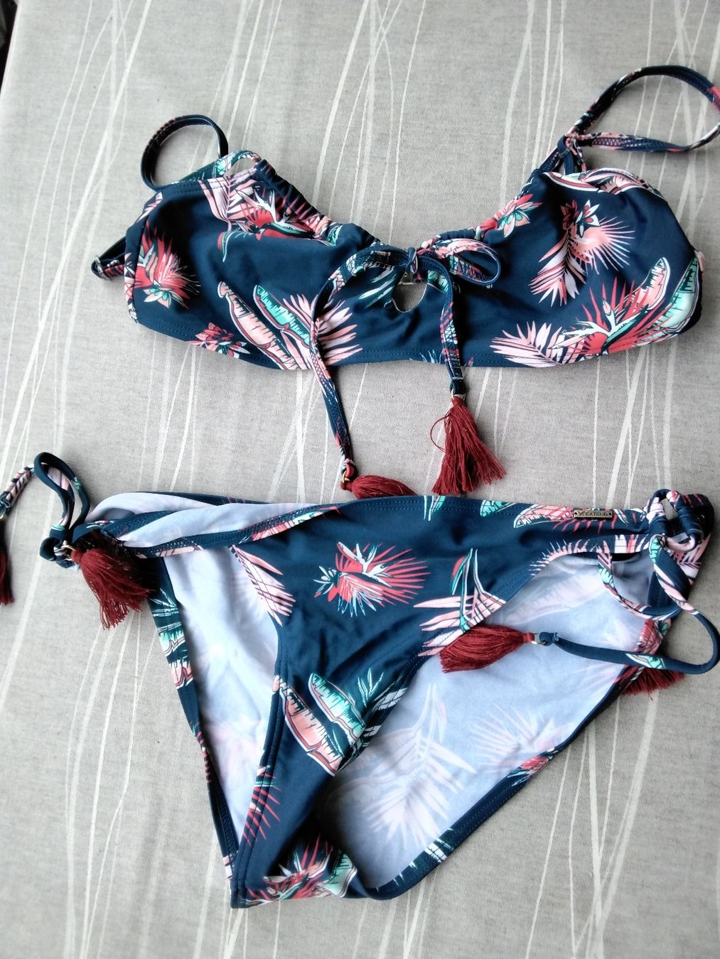 Maillots de bain & Bikinis: BIKINI GRÜN GR.40 – D'occasion à Biel/Bienne par dasi3