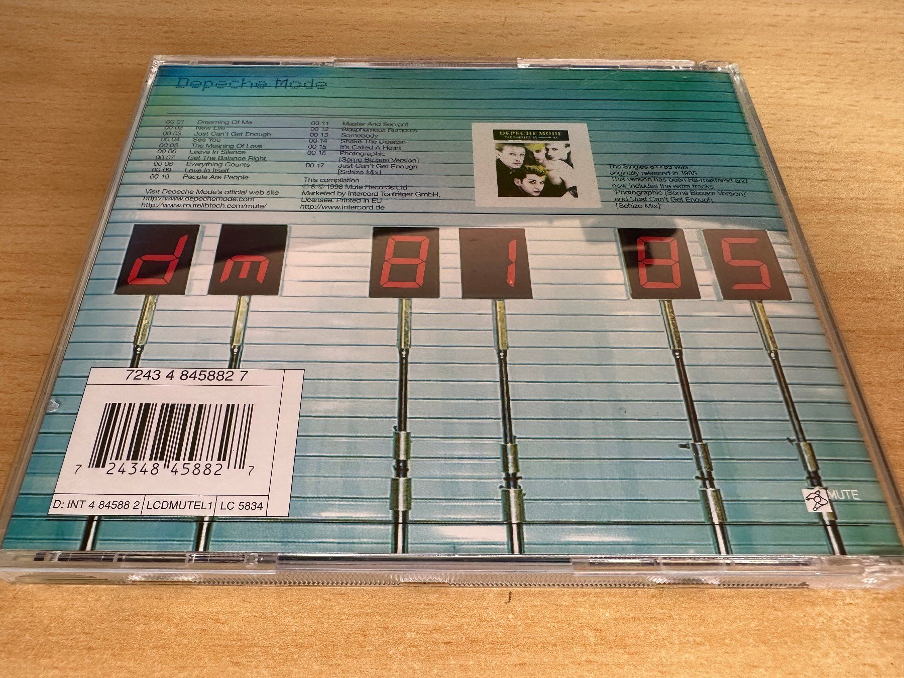 CDs: A1 Depeche Mode – The Singles 81>85 – Gebraucht aus Rikon im Tösstal von Alpenmutz 1