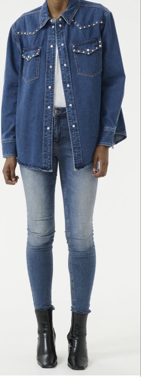 Camicette: Coole Hemd-/Jeansbluse mit Strasssteinen – Usato da Zürich venduto da Indigo2012 1