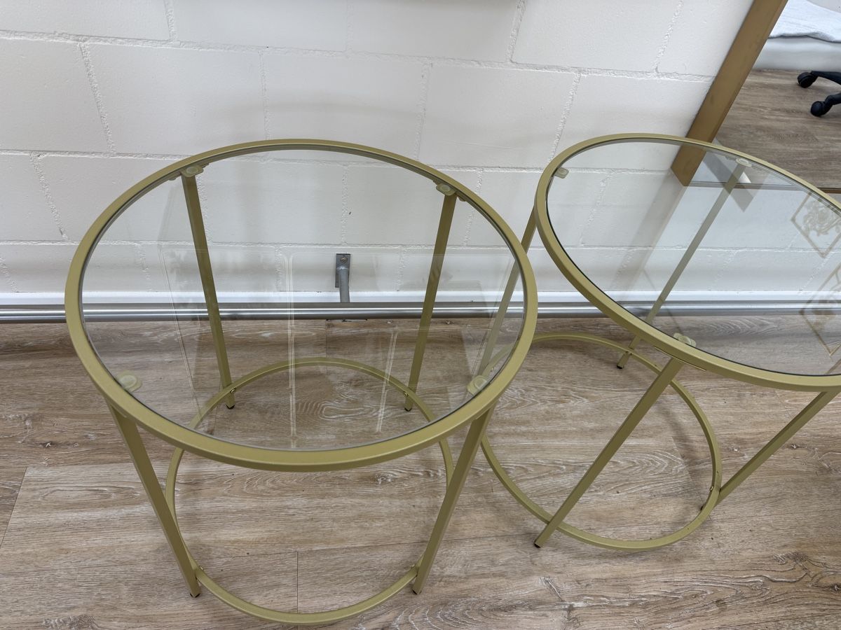 Tavoli: Gold/Glas Beistelltische 2Stk – Usato da Uttwil venduto da Mio092152