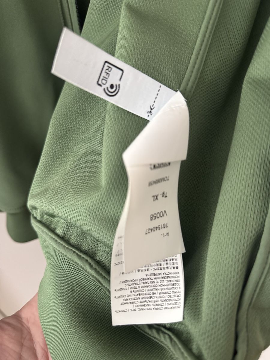 Stone Island Jacken: Stone Island - Soft Shell – Gebraucht aus Rorschach von VE5PA 2