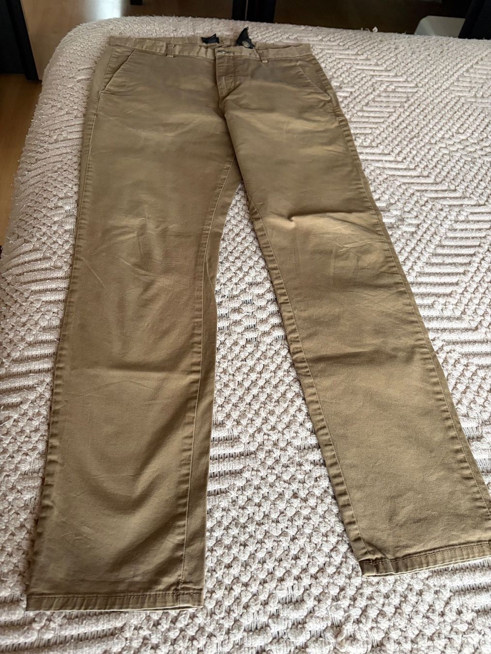 H&M Pantaloni: Schöne hellbraune Herren-Hose Gr. 50 – Usato da Lausen venduto da Re4649