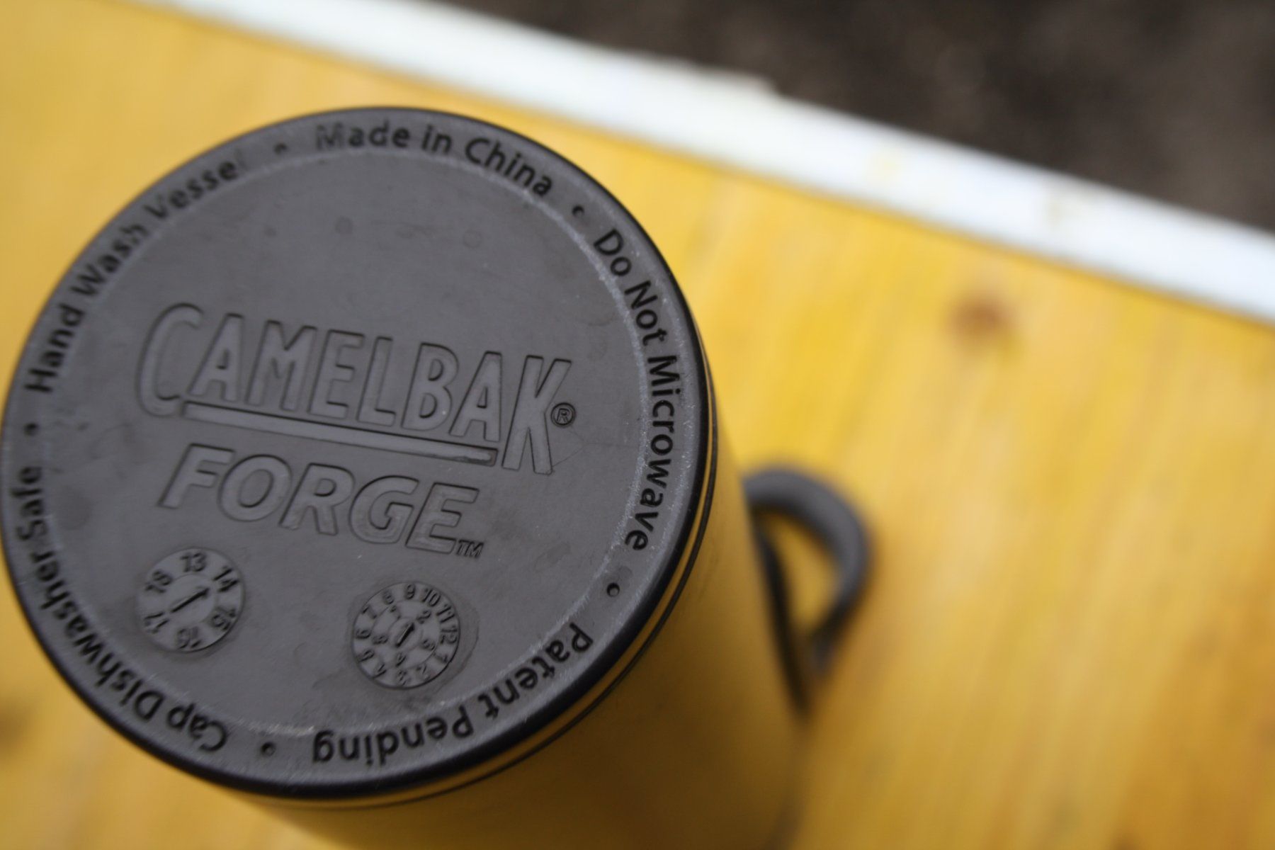 Camelbak Borracce & Thermos: CAMELBAK FORGE THERMOBECHER THERMOFLASCHE – Usato da Wauwil venduto da Pneuedy 8