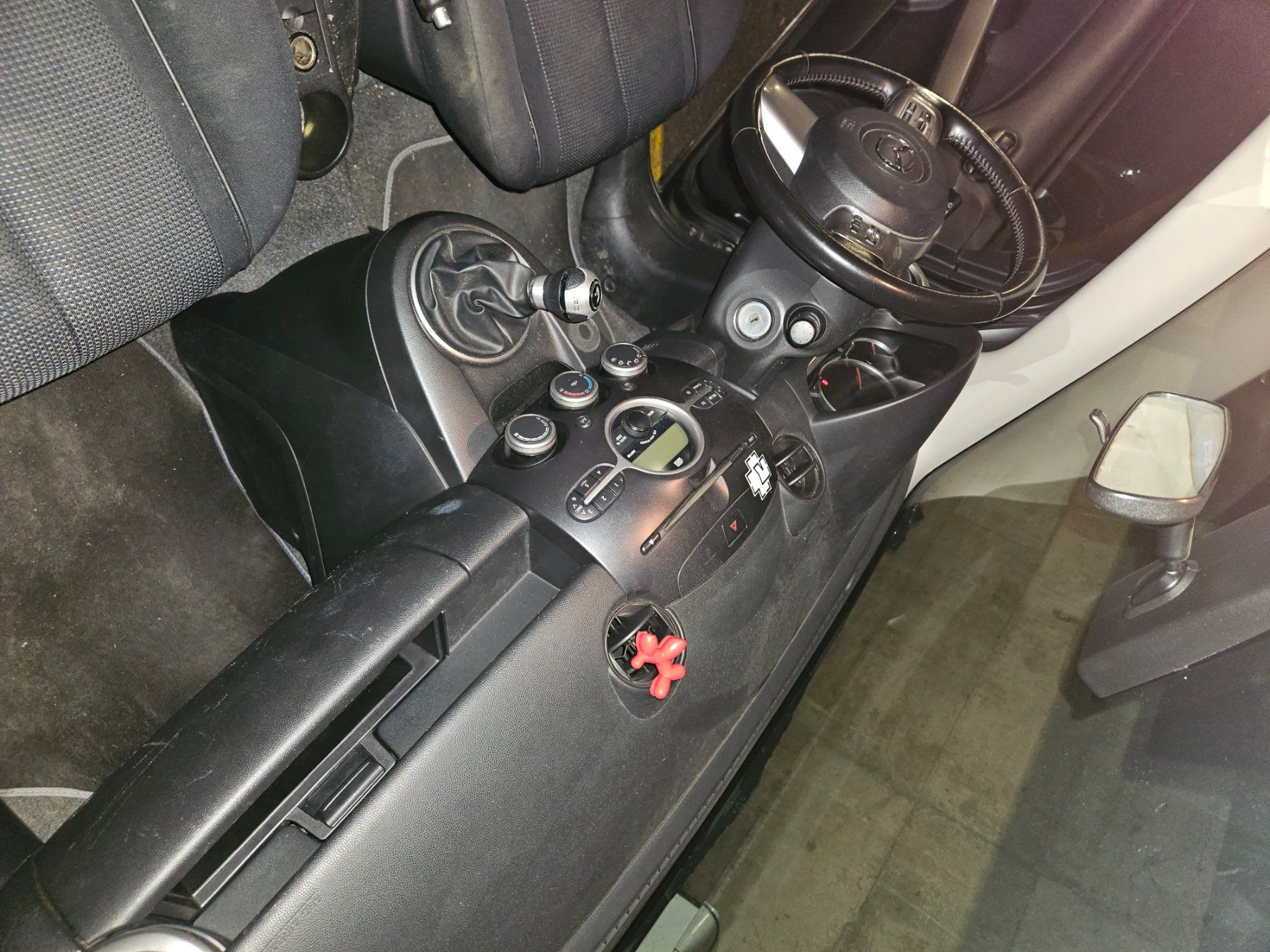 Mazda Autos: Mazda 2 1.5 Essence – À réparer / Export – D'occasion à La Tour-de-Peilz par rey_9sfz 9