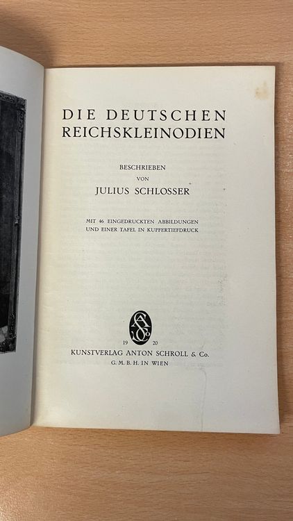 Livres: Die Deutschen Reichskleinodien 1920 – D'occasion à Glattfelden par cybermaxx 1