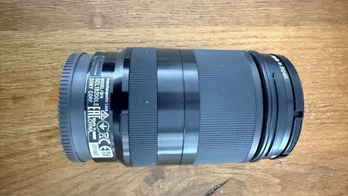 Sony Fotocamera: Sony Alpha 6000 Systemkamera guter Zustand – Usato da Buchrain venduto da Kindlein 3