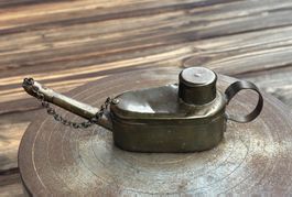 antikes kleines Oellämpli aus Messing