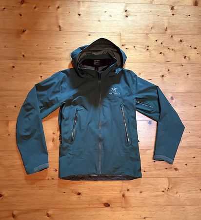 Arcteryx Beta AR Gr. M Gore Tex Pro Hardshelljacke