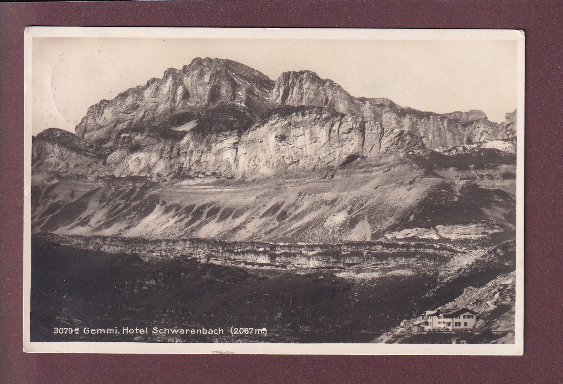 Cartoline postali: GEMMI - Hotel Schwarenbach - 1934 – Usato da Pully venduto da nicecards