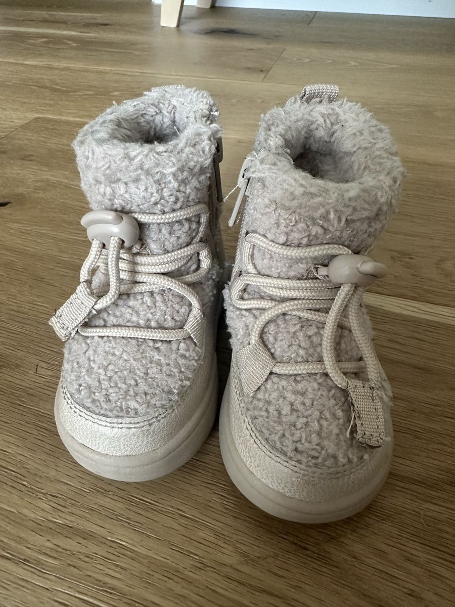 Scarpe per ragazze: Winter Boots – Usato da Rüschlikon venduto da G_q7pw