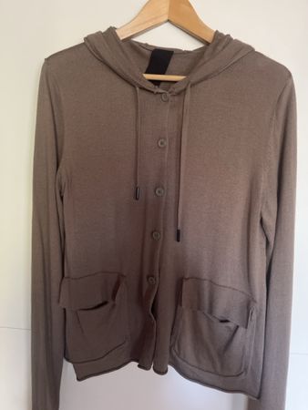 Strickjacke leicht Rundholz BL beige sand langarm Übergang M