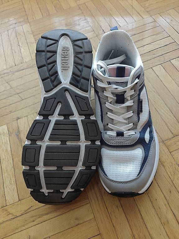 Chaussures hommes: Sneaker Bench, Grösse 41 – D'occasion à Samedan par t_p_8nvs 3