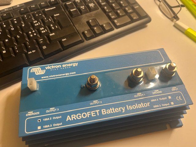 Victron Componenti elettronici: Battery Isolator  -  Argofet  Victron Energy – Usato da Winterthur venduto da so_long 4