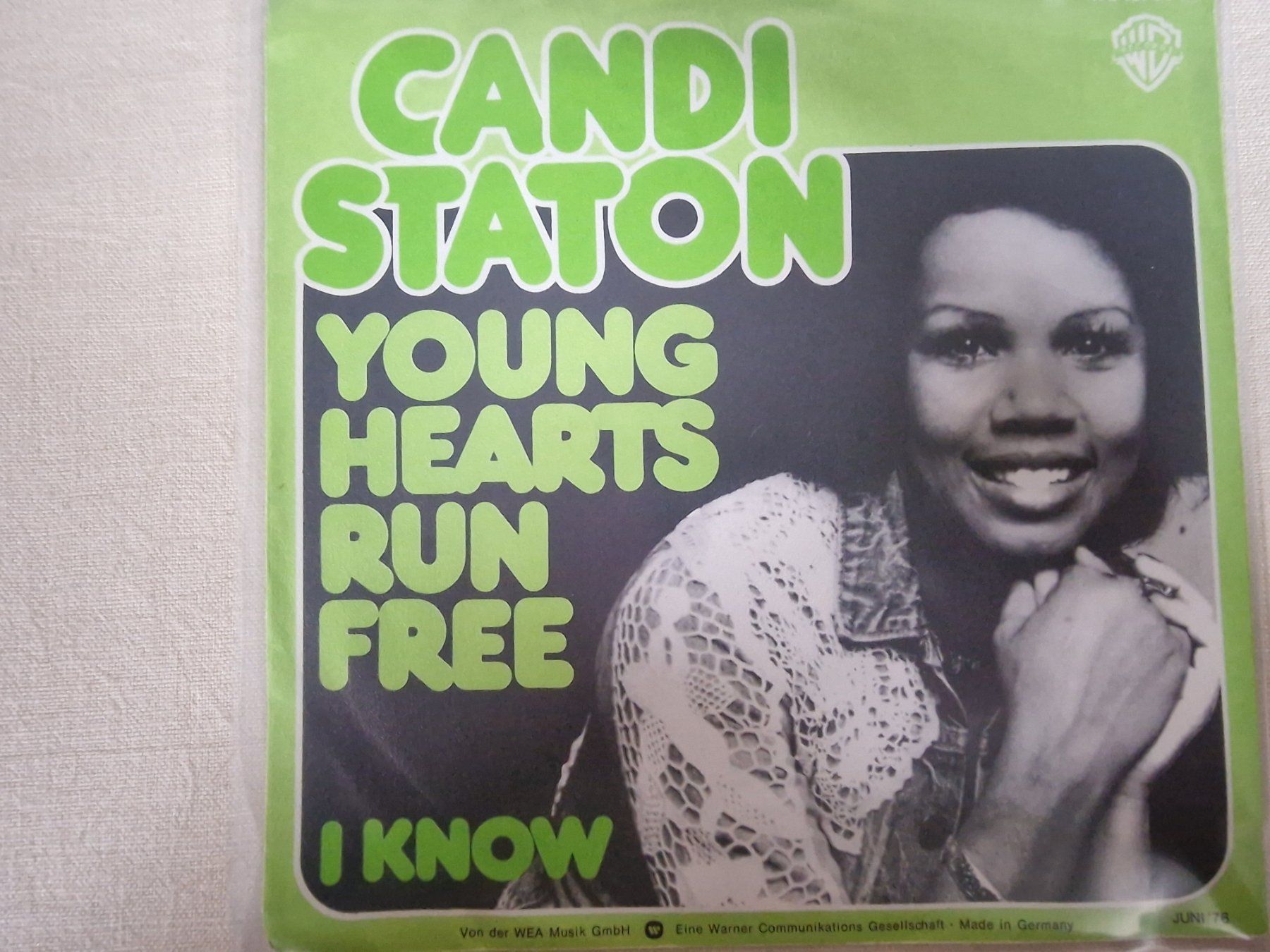 Schallplatten: Candi Staton Single – Young Hearts Run Free / I Know – Gebraucht aus Root von  1