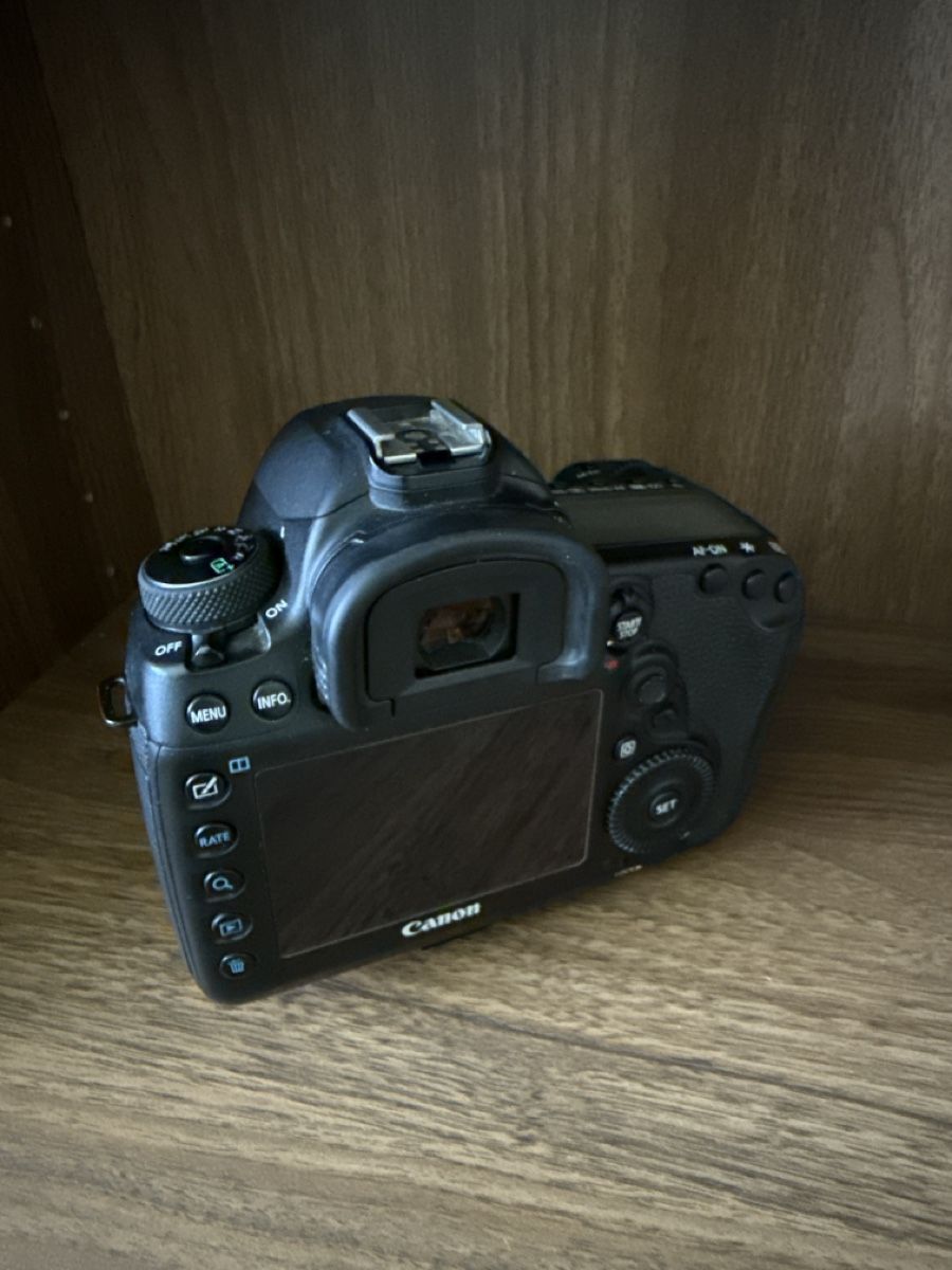 Canon Fotocamera: Canon EOS 5D Mark IV – Usato da Nyon venduto da onjamax 1
