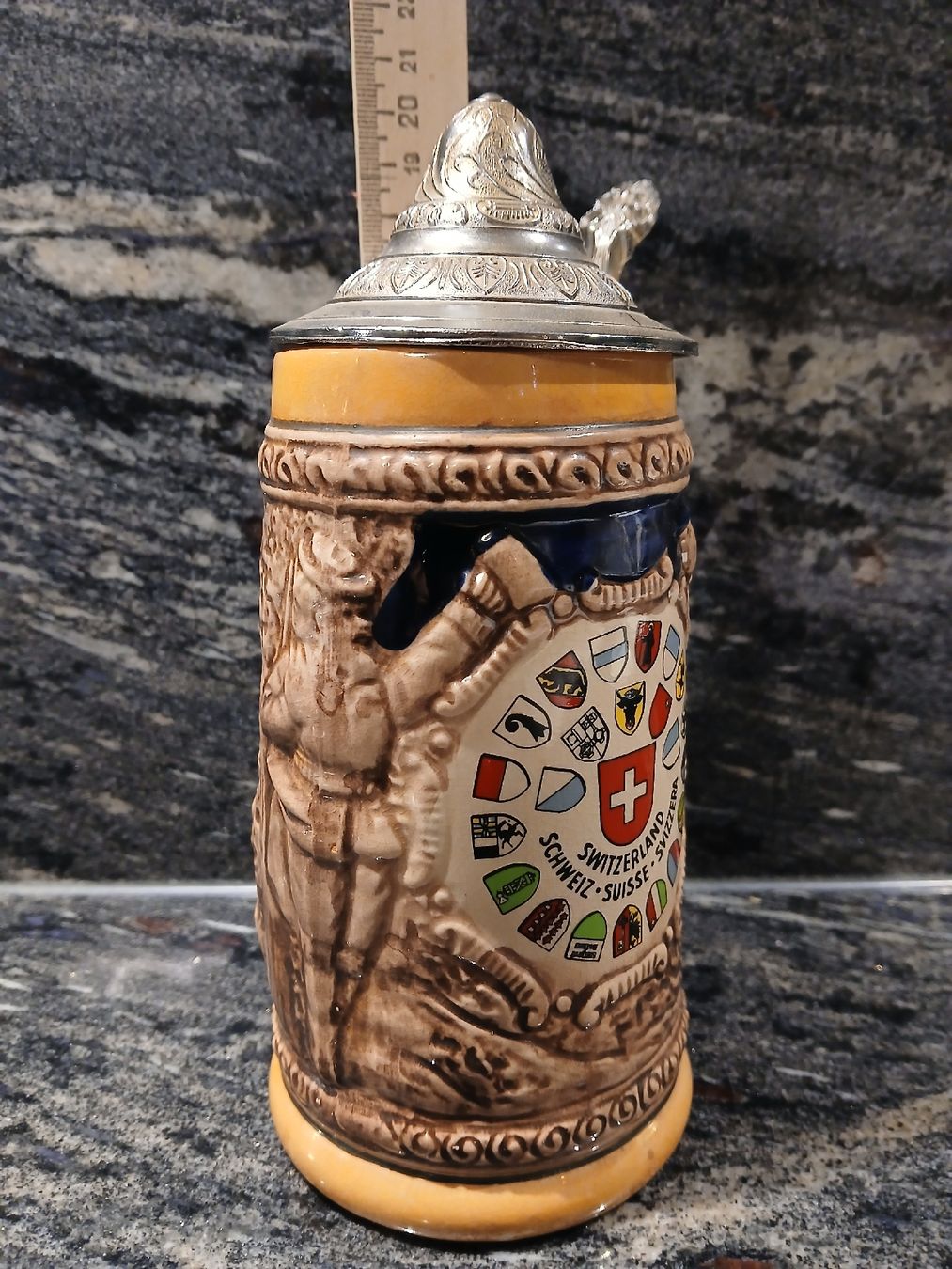 Bicchieri: Schweizer Bierkrug mit Zinndeckel und Kantonswappen, Japan! – Usato da Frasnacht venduto da ale_g288 4