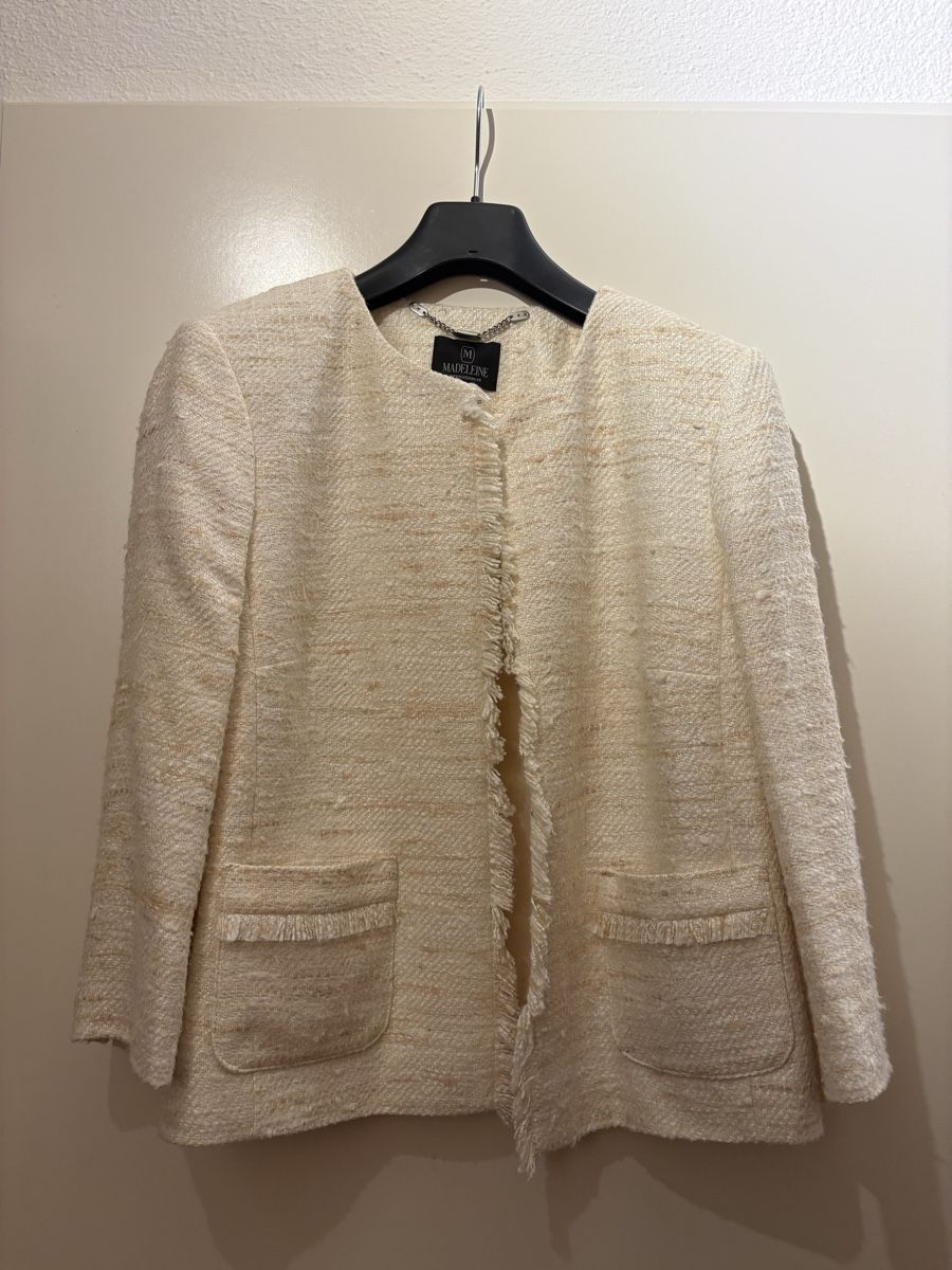 Madeleine Vestes: Kurze Seidenjacke von Madeleine.eu – D'occasion à Brütten par gisela777