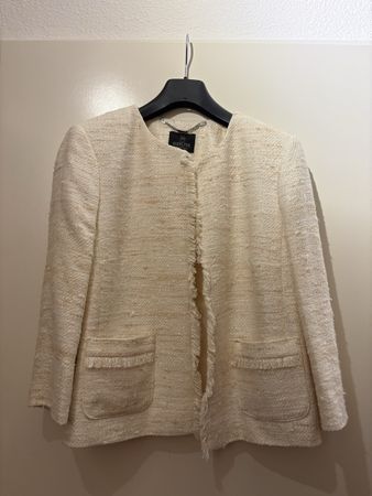 Kurze Seidenjacke von Madeleine.eu