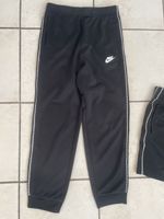 Nike Sporthose/Trainingshose schwarz Gr. 158Top Zustand