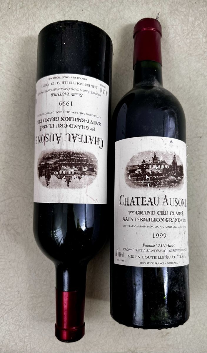 Vino: 2 Fl. Chateau Ausone 1999 – Nuovo e nell'imballaggio originale da Luzern venduto da budweiser8