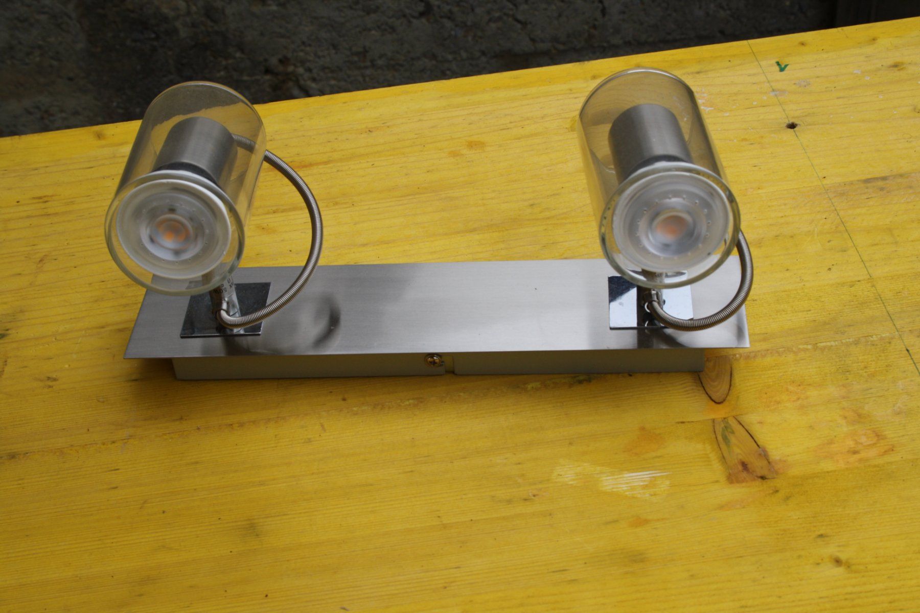 Lampade: LAMPE DOPPEL SPOT – Usato da Wauwil venduto da Pneuedy 1