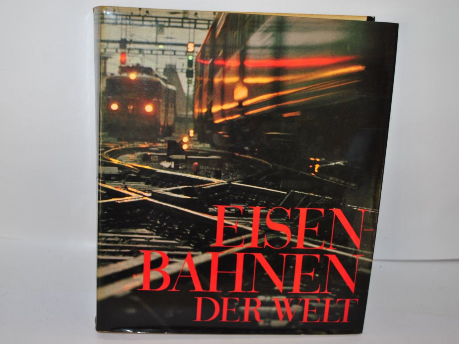 Bücher: Buch Eisenbahnen der Welt (EJV015) – Gebraucht aus Aarwangen von Leg_10439