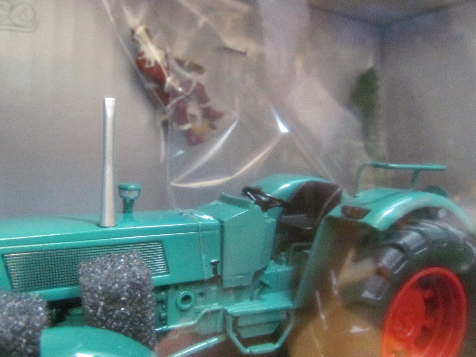 Schuco Modellbausätze & Standmodelle: TRAKTOR  HANOMAG WEINACHTEN  1:32 – Neu und originalverpackt aus Grueningen von malamut56 6