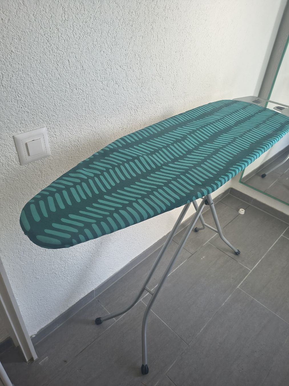 Bügelbretter: Bügelbrett – Neu (gemäss Beschreibung) aus Schaffhausen von ang_zr8f