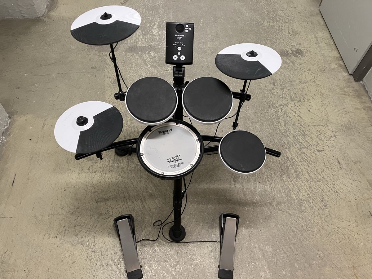 Roland Instruments de musique: E Drum - Roland TD1-KV – D'occasion à Zürich par Gegelino 3