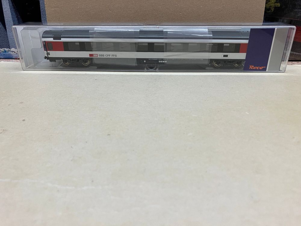 Roco Modelleisenbahnen: Roco 64400 SBB EC-Reisezugwagen Bpm 2. Klasse, Ep. VI, H0 GS – Neu (gemäss Beschreibung) aus Neuendorf von sitek071