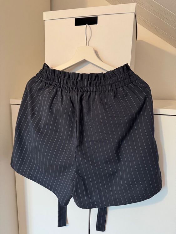 Pantaloni: Sommerhose House – Usato da Arbon venduto da flowerandfound 1
