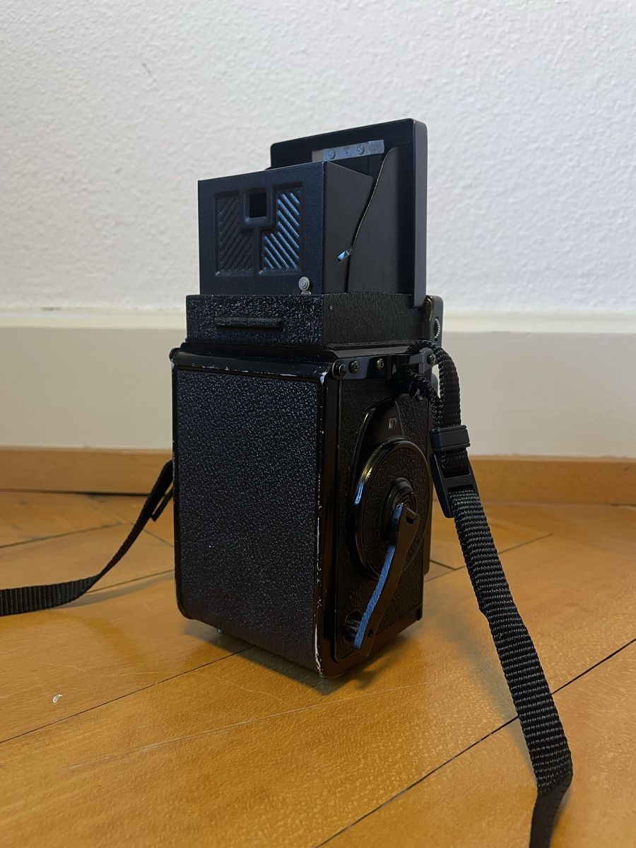 Yashica Fotocamera: Yashica Mat 124G – Usato da Basel venduto da lcnknz 5