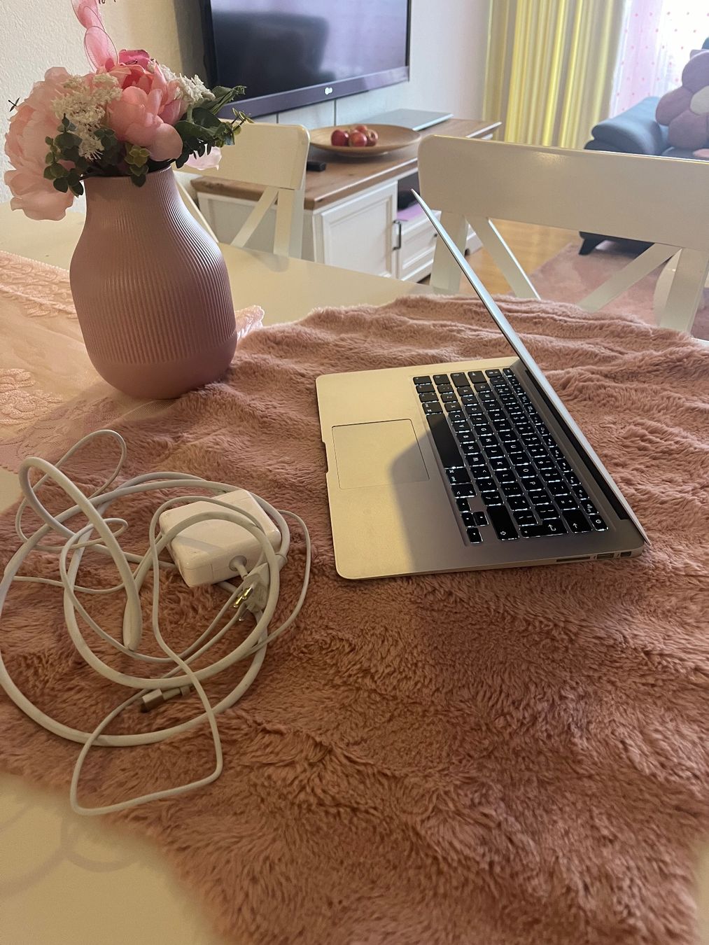 Apple Notebook: MacBook Air 2017 Top 👍 Zustand – Usato da Wohlen AG venduto da Sander.D 7