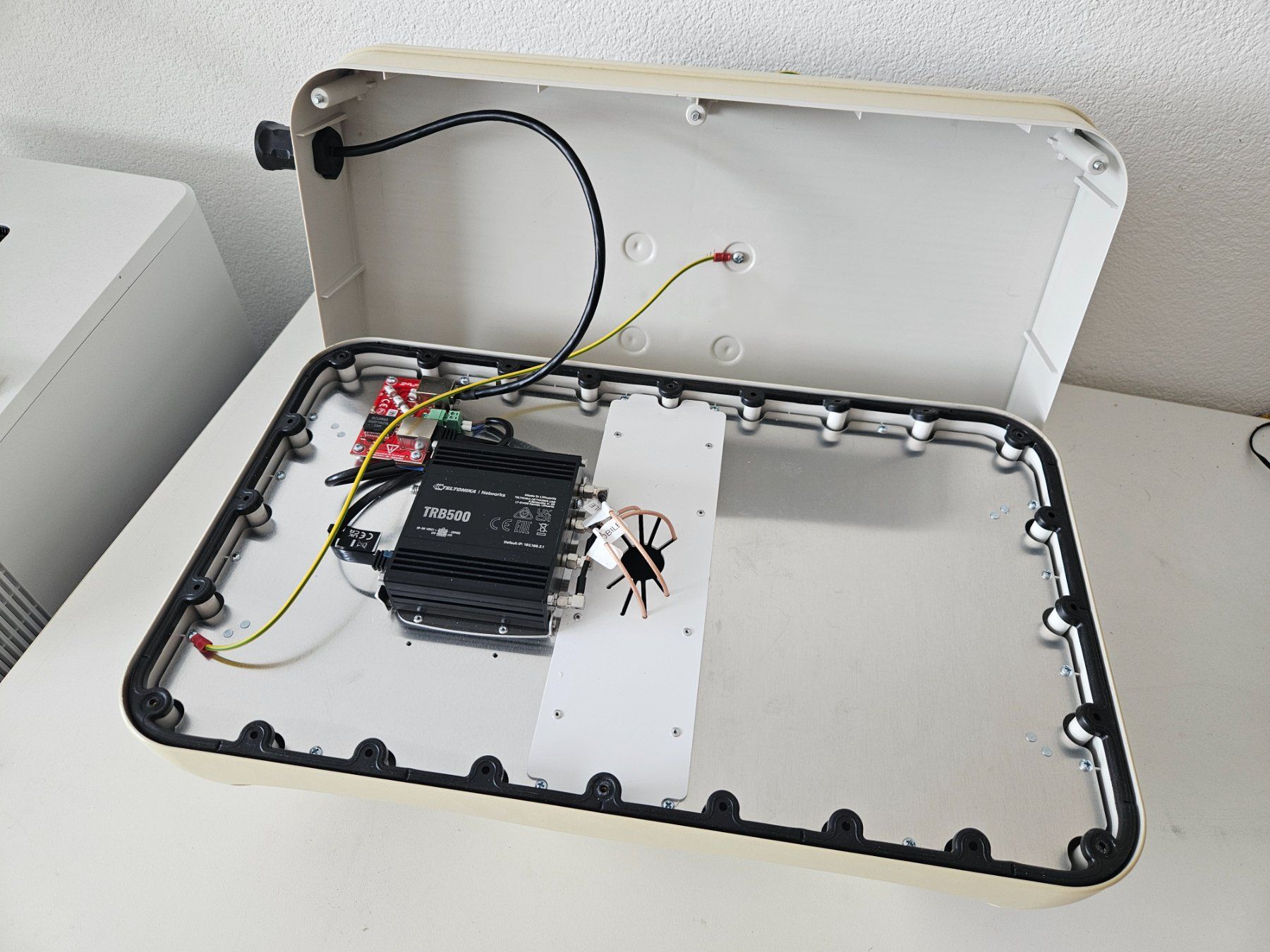 Modem & Router: Teltonika TRB500 mit QuMax A500M – Usato da Gerolfingen venduto da xtof 2