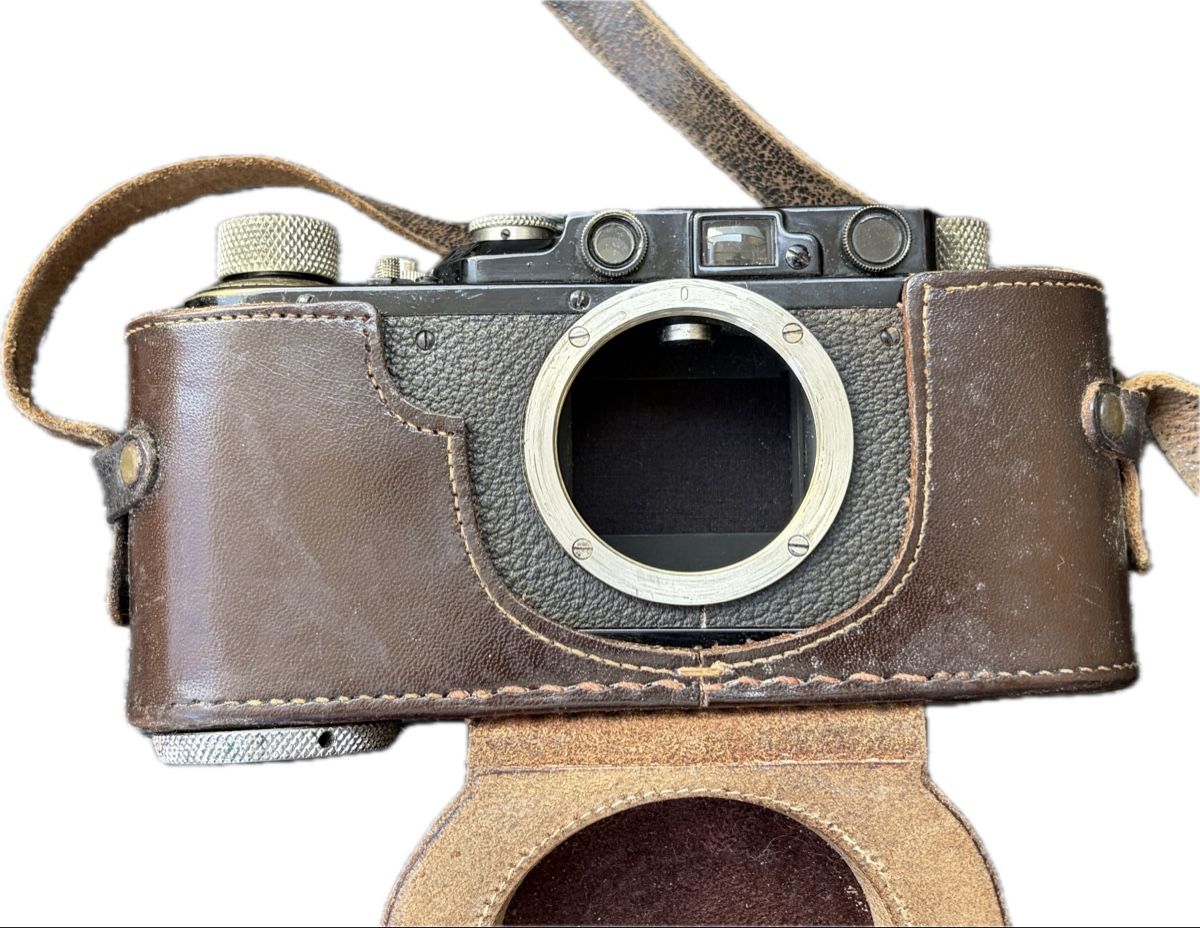 Leica Kamera: Leica 1 - 1930 - no 25425 – Gebraucht aus Cheyres von Gr33